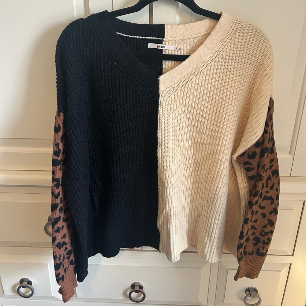 Women’s sweater